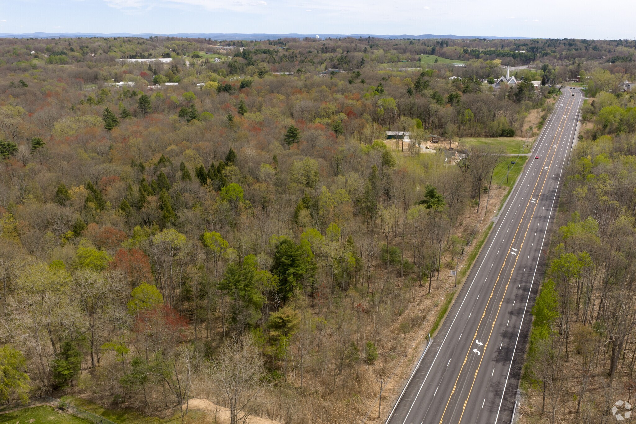 2029 Route 9, Clifton Park, NY à vendre Photo principale– Image 1 sur 3