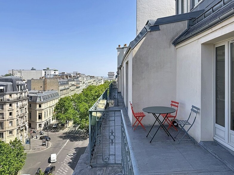 Avenue Kléber, Paris à louer - Photo de l’immeuble – Image 1 sur 10