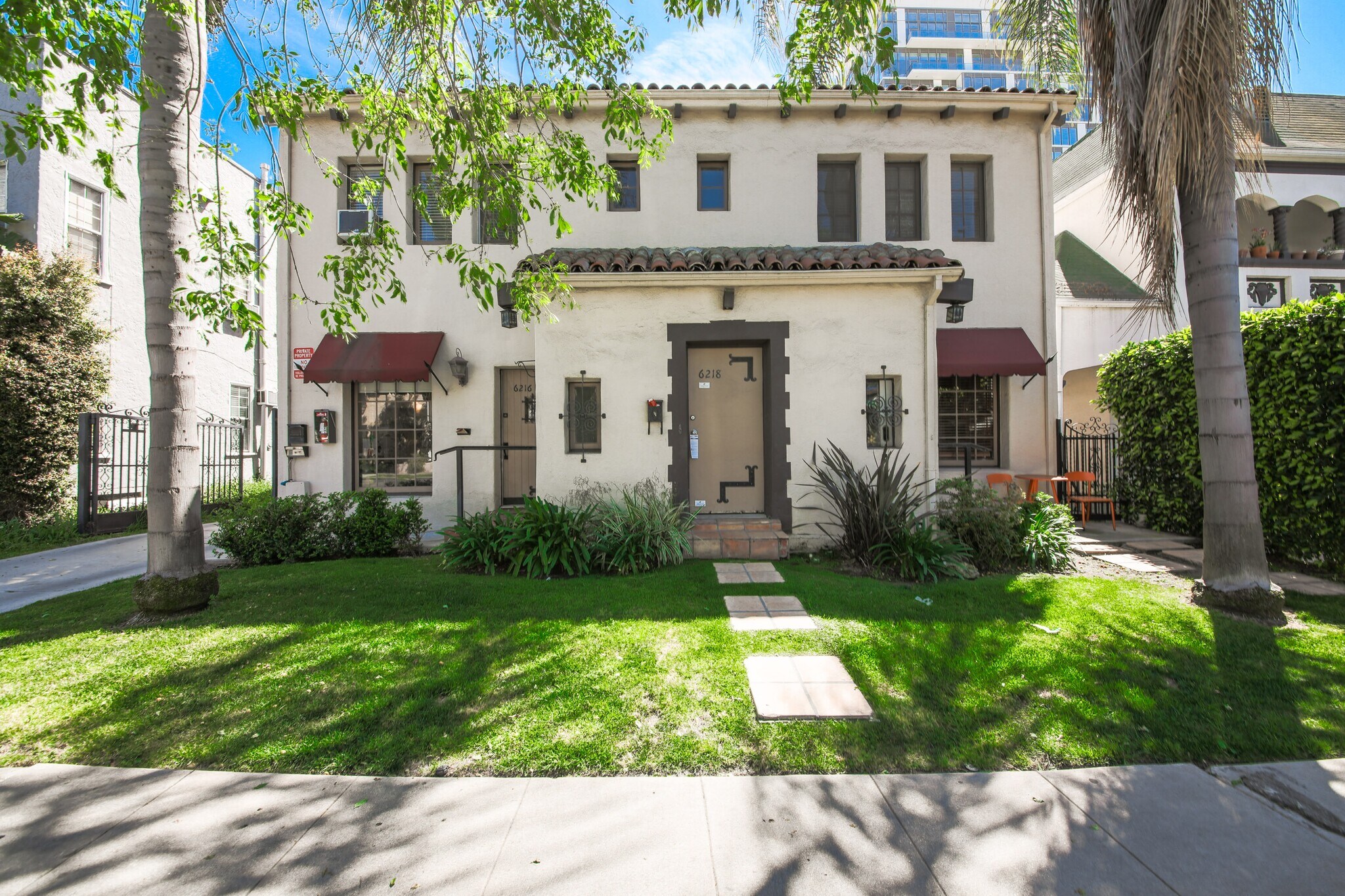 6216-6218 Orange St, Los Angeles, CA à vendre Photo de l’immeuble– Image 1 sur 7