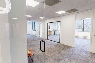 40 E Huron St, Chicago, IL à louer Numérisation 3D Matterport– Image 1 sur 7