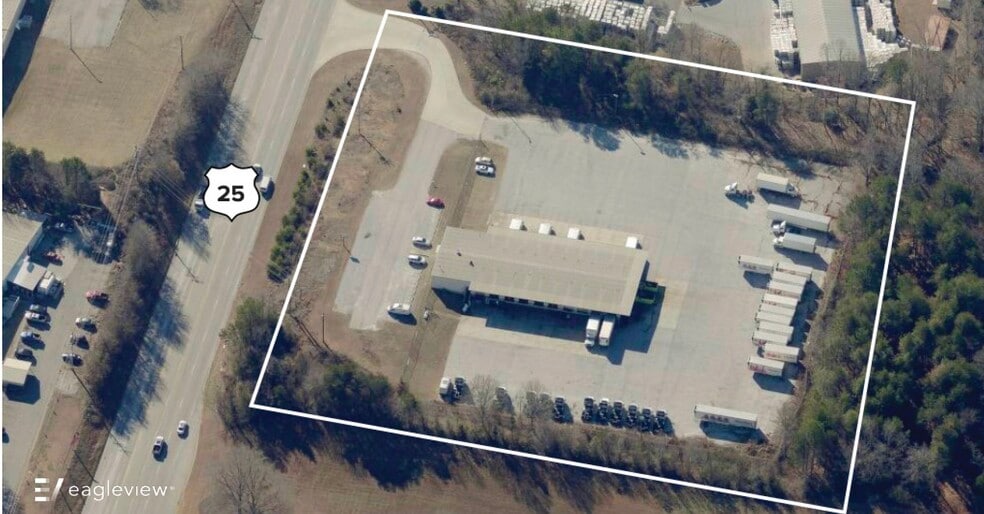 7022 Augusta Rd, Greenville, SC à louer - Photo de l’immeuble – Image 2 sur 3