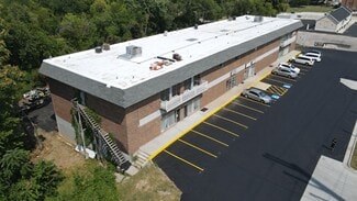 Plus de détails pour 7540 Leavenworth Rd, Kansas City, KS - Bureau/Local commercial à louer