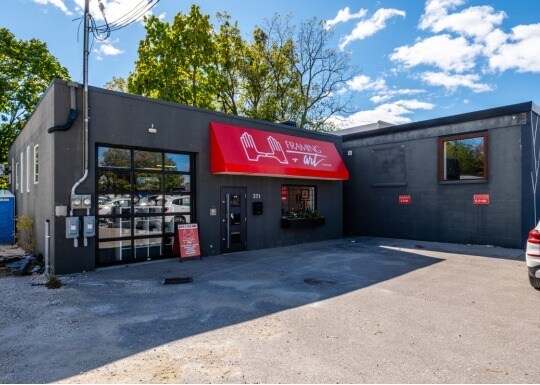 359-371 Horton St E, London, ON à vendre - Photo de l’immeuble – Image 2 sur 12
