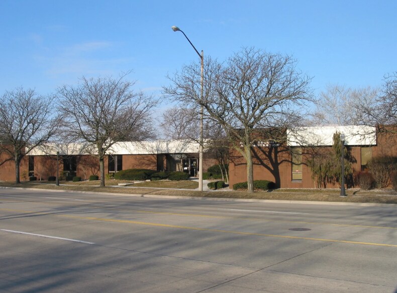 3620 Biddle Ave, Wyandotte, MI à louer - Photo de l’immeuble – Image 1 sur 3