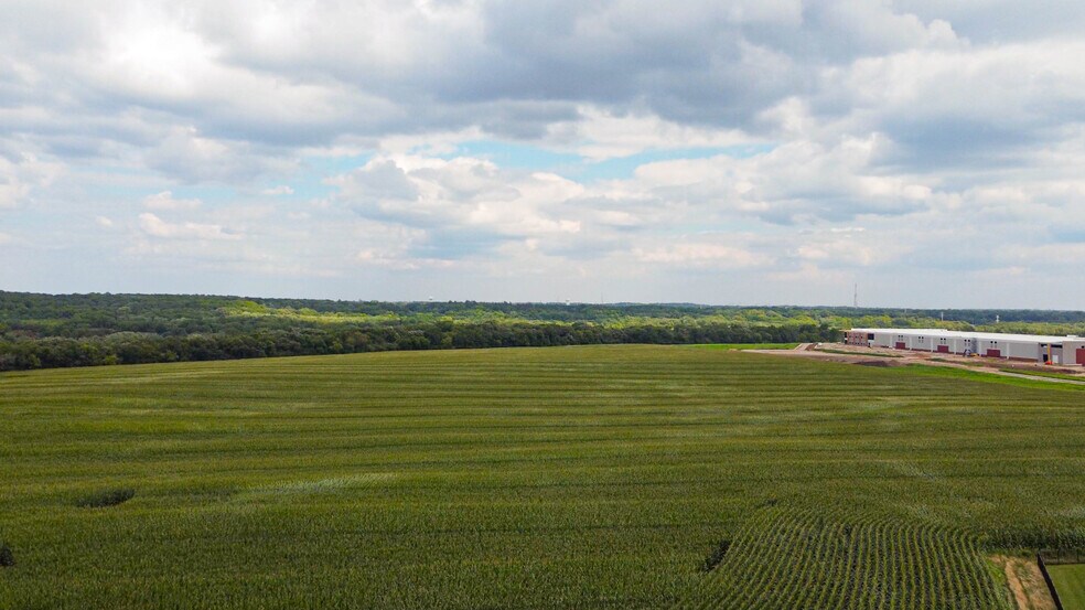 Route 31 & I-90, West Dundee, IL à vendre - Aérien – Image 2 sur 2