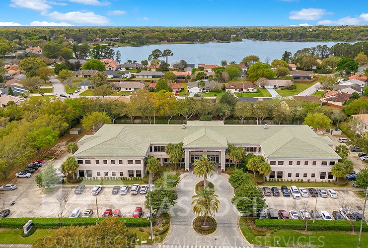 6000 Turkey Lake Rd, Orlando, FL à louer - Photo de l’immeuble – Image 2 sur 25