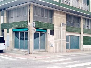 Local commercial dans Amposta, Tarragona à louer Photo intérieure– Image 1 sur 12