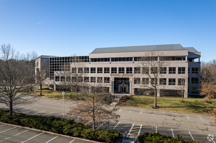 477 Martinsville Rd, Basking Ridge, NJ à louer - Photo de l’immeuble – Image 2 sur 6