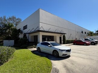 Plus de détails pour 355 Hiatt Dr, Palm Beach Gardens, FL - Bureau à louer