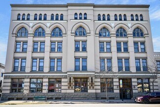 Plus de détails pour 157 W 3rd St, Winona, MN - Logement à vendre