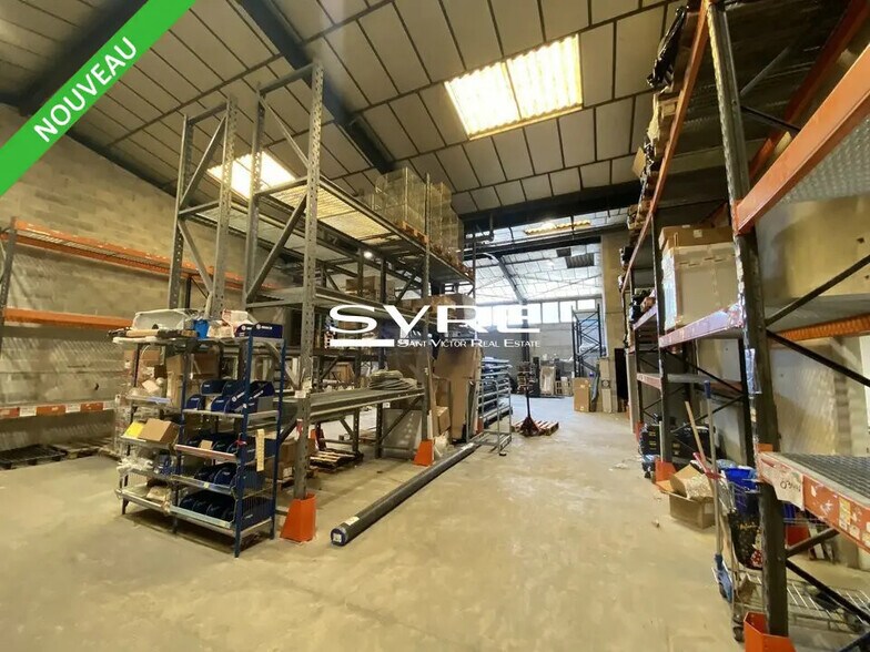 Industriel/Logistique dans Aubagne à louer - Photo de l’immeuble – Image 1 sur 4