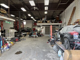 Plus de détails pour 3670-12 Oceanside Rd W, Oceanside, NY - Local commercial, Local d'activités à louer