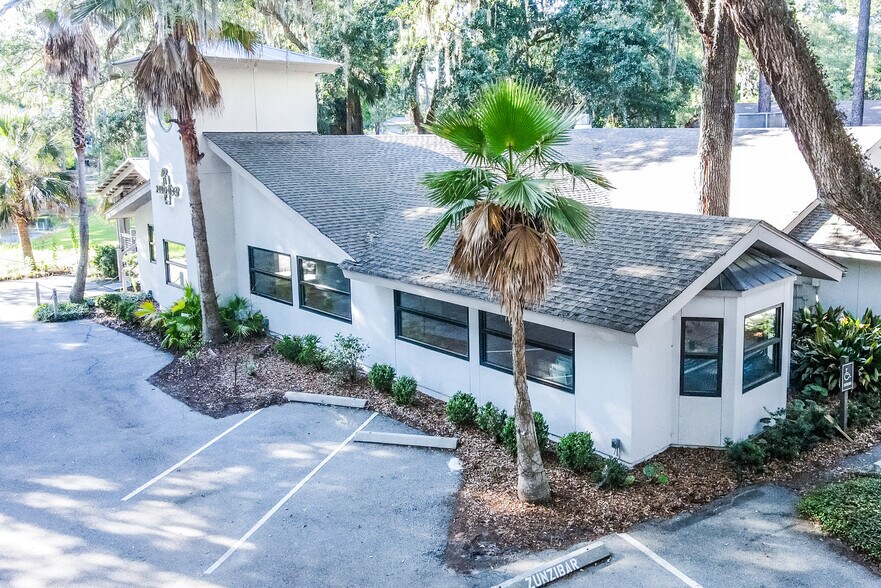 8 Executive Park Rd, Hilton Head Island, SC à vendre - Photo de l’immeuble – Image 2 sur 16