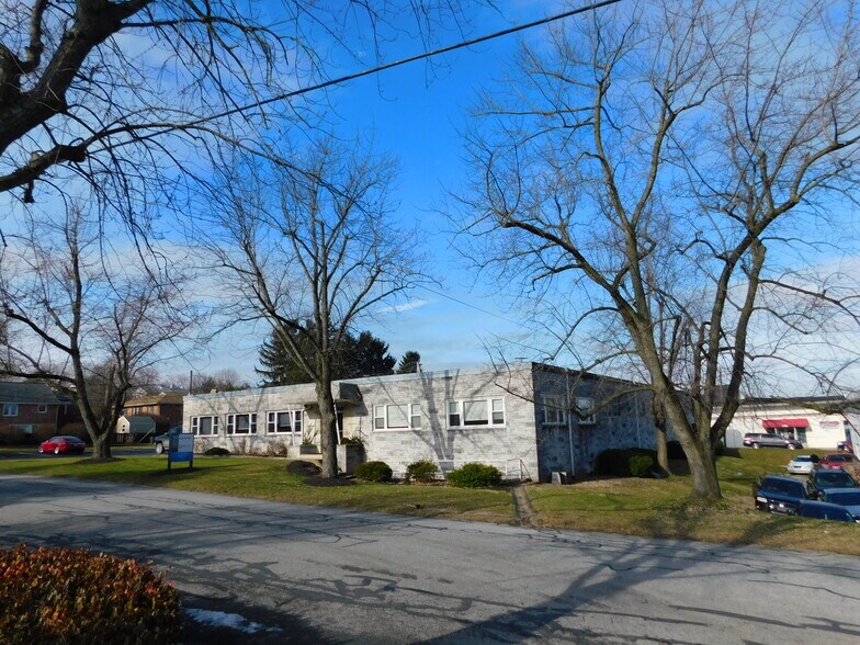 391 Greendale Rd, York, PA à vendre - Photo de l’immeuble – Image 3 sur 4