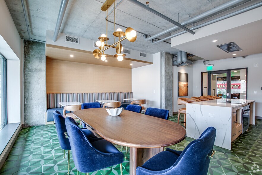 455 Central Ave SE, Minneapolis, MN à louer - Photo intérieure – Image 3 sur 42