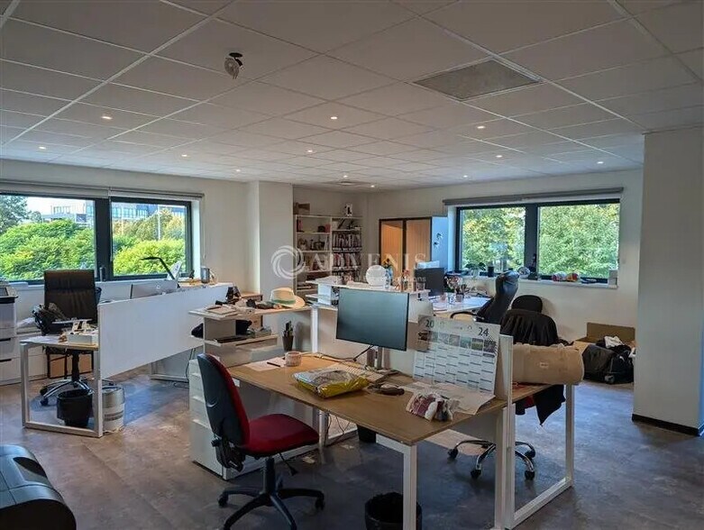 Bureau dans Schiltigheim à louer - Photo de l’immeuble – Image 2 sur 7
