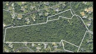Plus de détails pour 2340 Cedar Swamp Rd, Glen Head, NY - Terrain à vendre