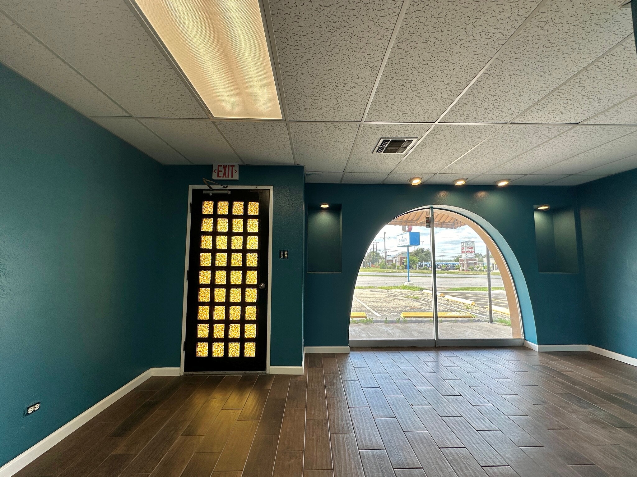 7205 Bandera Rd, San Antonio, TX à louer Photo intérieure– Image 1 sur 12