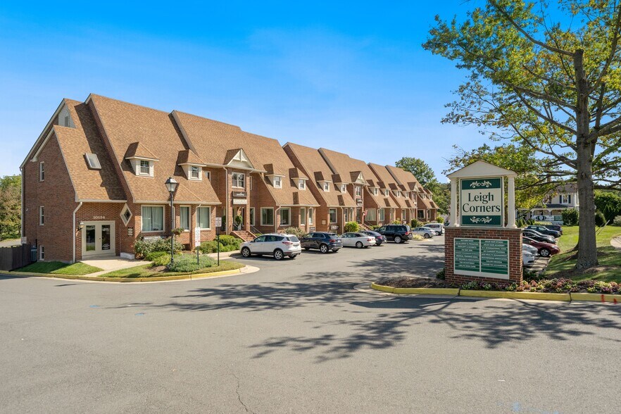 10130-10134 Colvin Run Rd, Great Falls, VA à vendre - Photo de l’immeuble – Image 1 sur 5