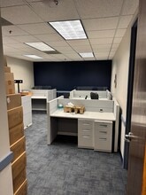 9300 Shelbyville Rd, Louisville, KY à louer Photo intérieure– Image 2 sur 5