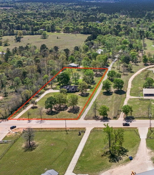 18763 Keenan Cut Off Rd, Montgomery, TX à vendre - Photo principale – Image 1 sur 23