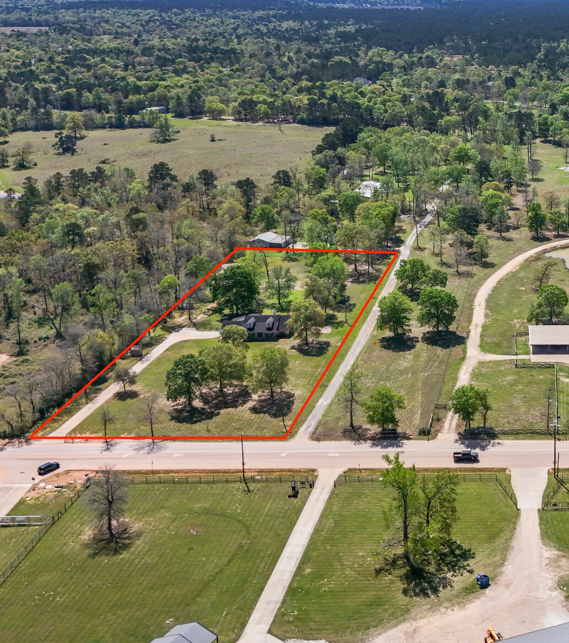 18763 Keenan Cut Off Rd, Montgomery, TX à vendre Photo principale– Image 1 sur 24