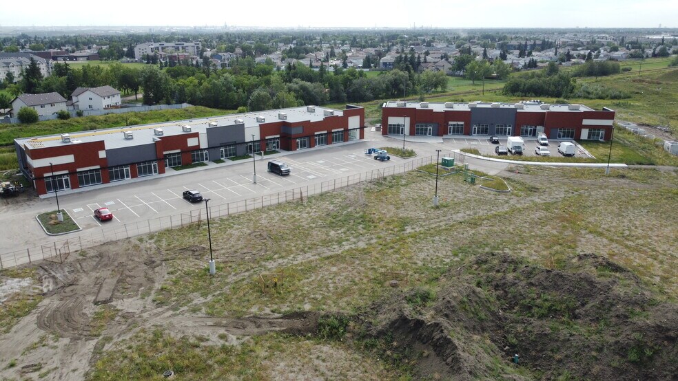 3341 153, Edmonton, AB à louer - Photo de l’immeuble – Image 3 sur 13