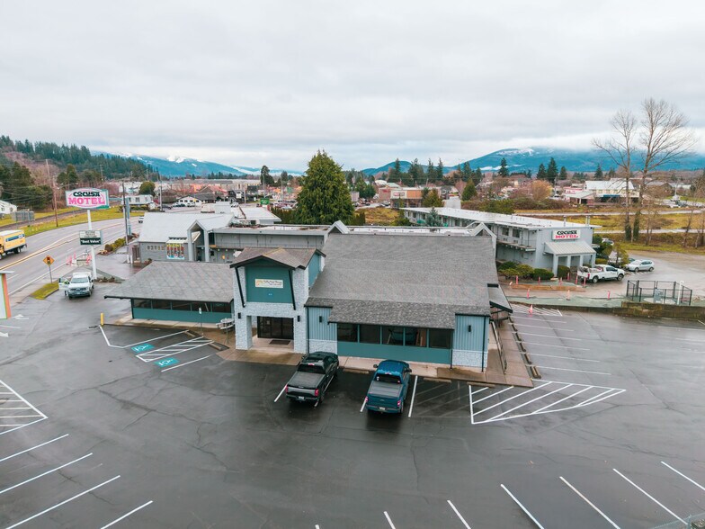 400 W Rio Vista Ave, Burlington, WA à vendre - Photo de l’immeuble – Image 2 sur 14