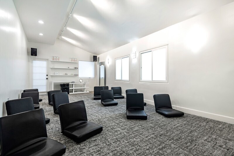 1062 S Robertson Blvd, Los Angeles, CA à louer - Photo intérieure – Image 3 sur 6