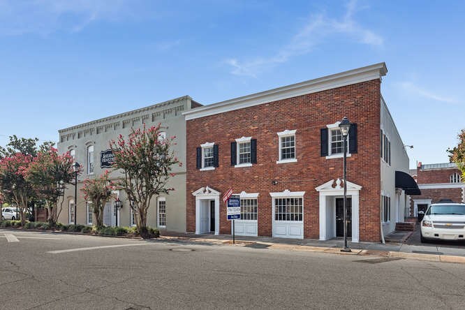 630 Ellis St, Augusta, GA à louer - Photo principale – Image 1 sur 28