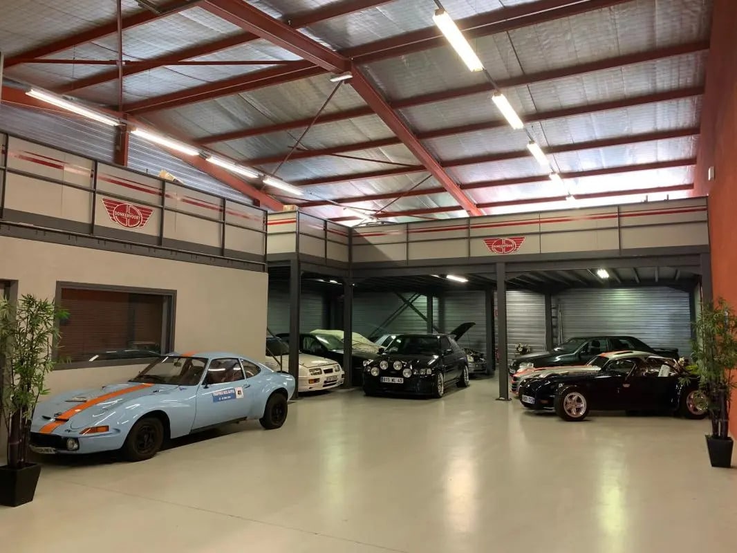 Industriel/Logistique dans Tossiat à louer Photo intérieure– Image 1 sur 7