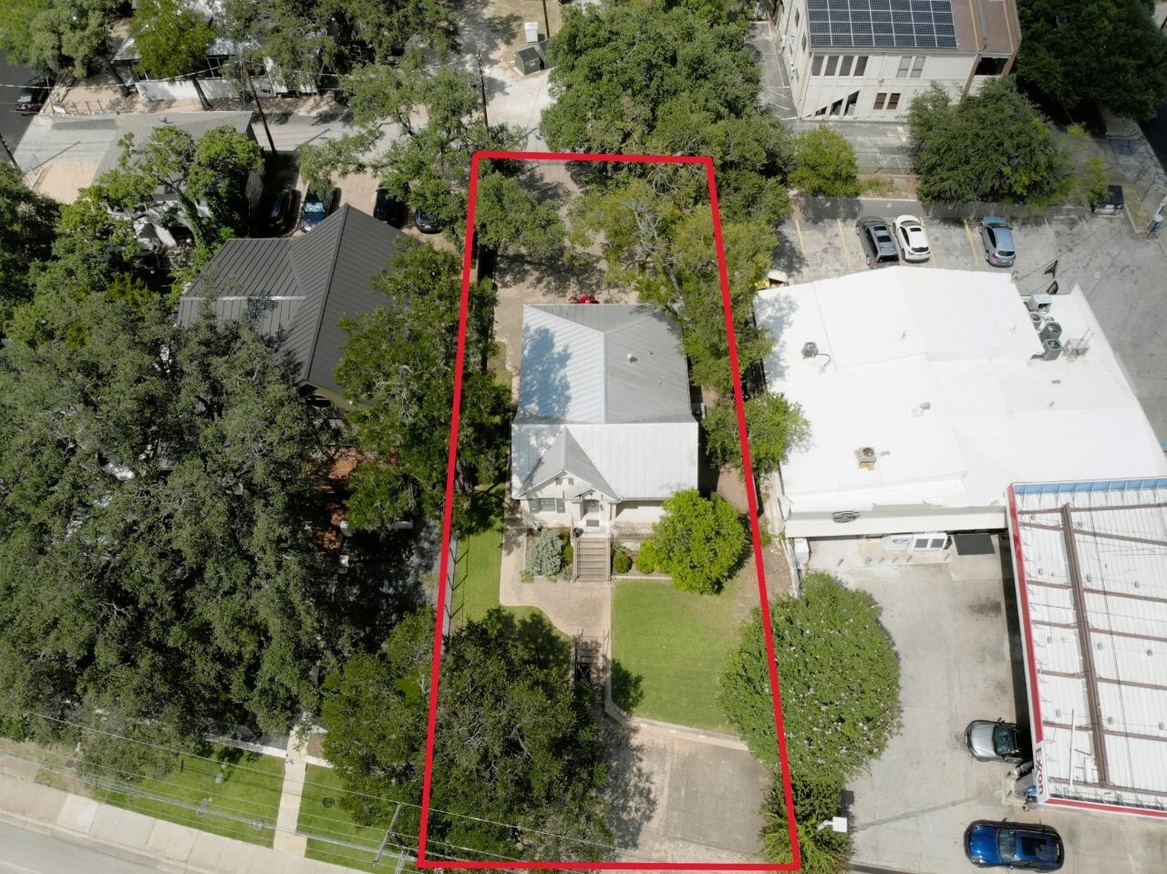 2404 Lake Austin Blvd, Austin, TX à louer Photo intérieure– Image 1 sur 15