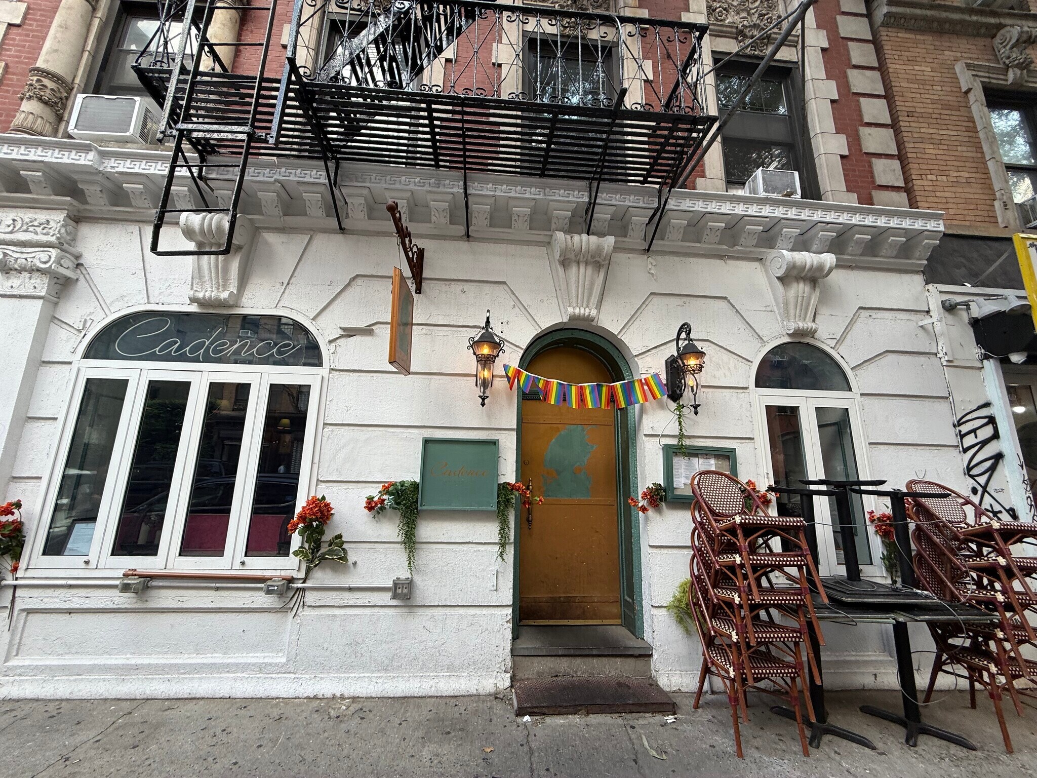 111-115 E 7th St, New York, NY à louer Photo de l’immeuble– Image 1 sur 11