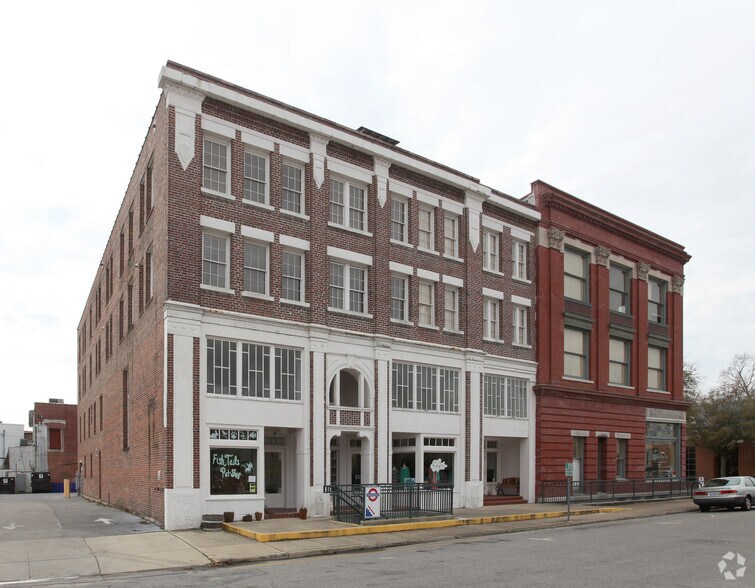 435-439 Main St, Tarboro, NC à vendre - Photo de l’immeuble – Image 2 sur 4