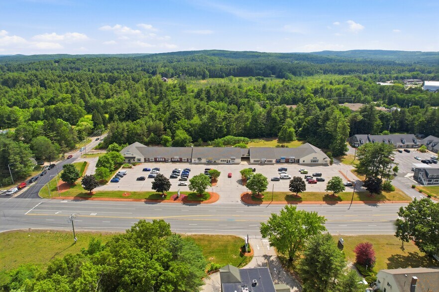 141 Route 101A, Amherst, NH à louer - Photo de l’immeuble – Image 3 sur 6