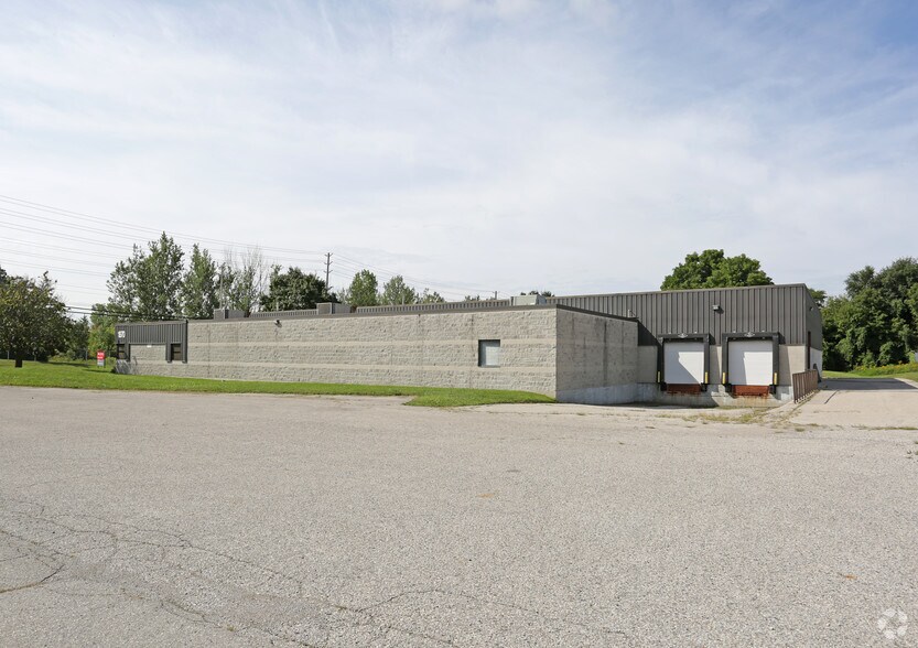 1870 Cheapside St, London, ON à louer - Photo de l’immeuble – Image 2 sur 2