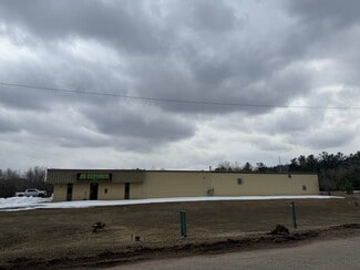 Plus de détails pour 623 Circle Dr, Iron Mountain, MI - Industriel/Logistique à vendre