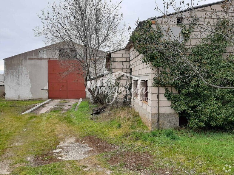 Industriel/Logistique dans Bustarviejo, Madrid à vendre - Photo de l’immeuble – Image 3 sur 13