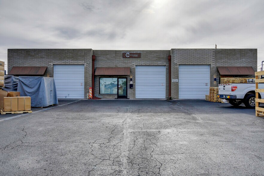 2928 N 30th St, Phoenix, AZ à louer - Photo de l’immeuble – Image 2 sur 11