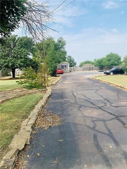 1205 S Main St, Altus, OK à vendre - Photo de l’immeuble – Image 3 sur 12
