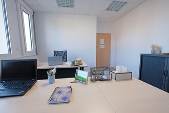 8 Rue De Madrid, Belfort à louer Photo intérieure– Image 2 sur 3