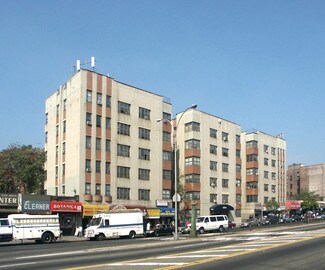 Plus de détails pour 2255 Grand Concourse, Bronx, NY - Local commercial à louer