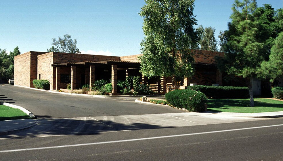 6650 N 47th Ave, Glendale, AZ à louer - Photo de l’immeuble – Image 2 sur 7