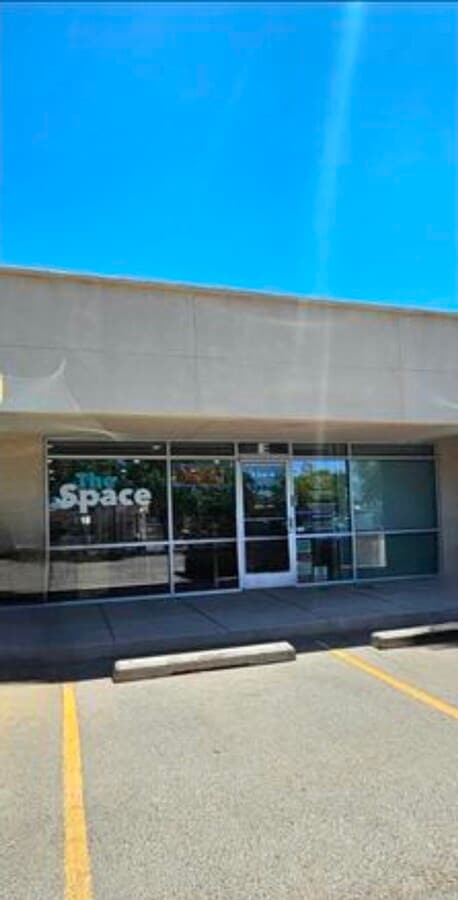 136 Washington SE, Albuquerque, NM 87108 - Lot D - - Photo intérieure - Image 2 of 13