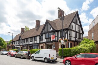 Plus de détails pour 12 Victoria Square, Droitwich - Local commercial à louer