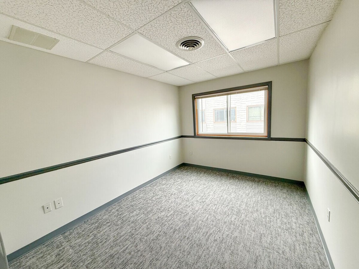 2746 W College Ave, State College, PA à louer Photo intérieure– Image 1 sur 2