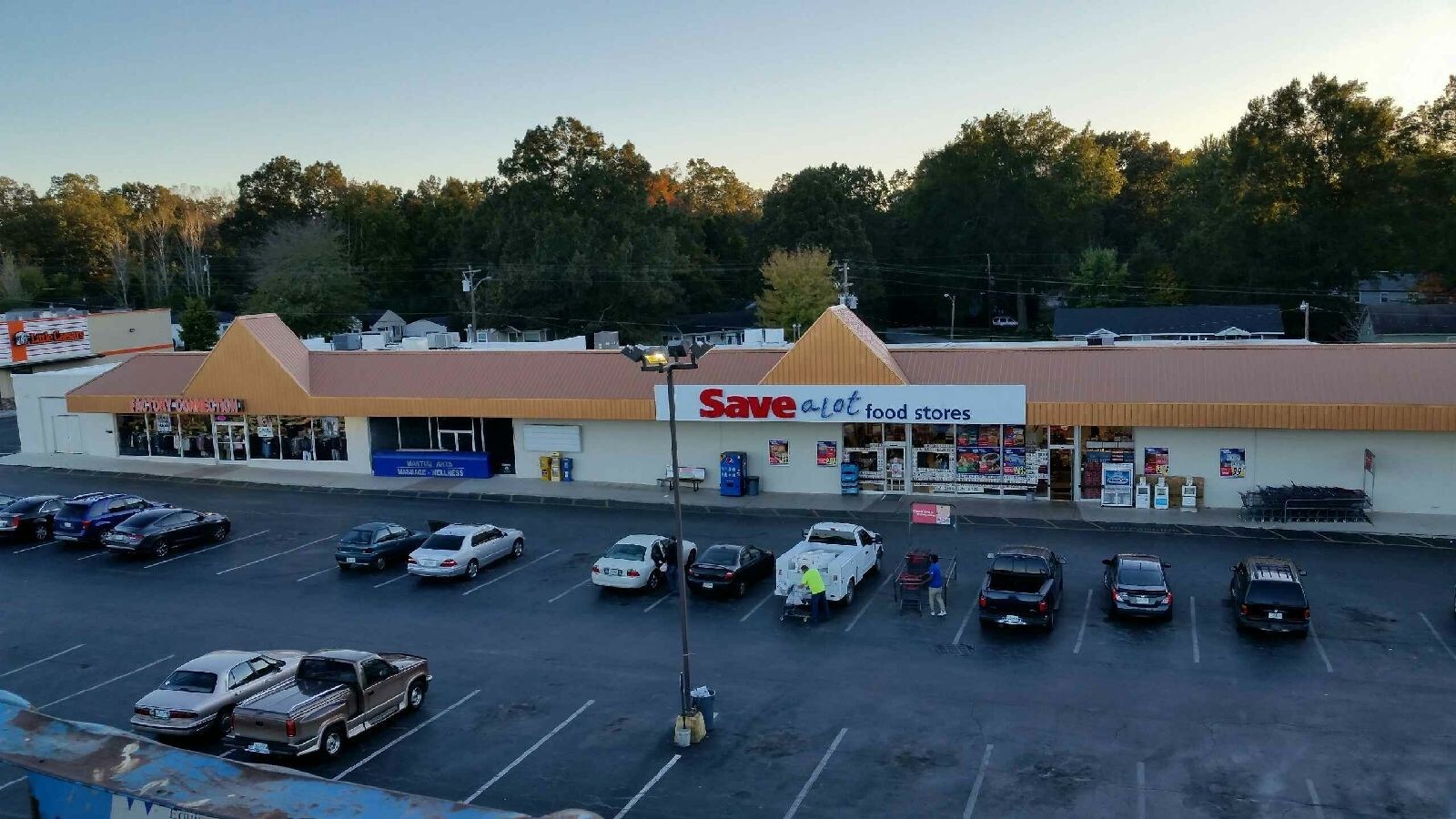 1200 Hillsboro Blvd, Manchester, TN à louer Autre– Image 1 sur 5