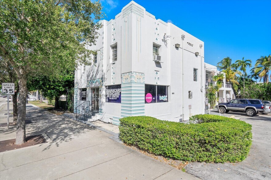 8413 Biscayne blvd, Miami, FL à louer - Photo de l’immeuble – Image 3 sur 18