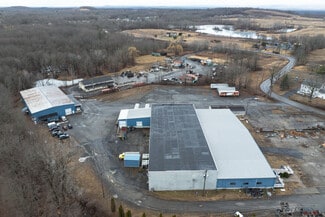 Plus de détails pour 5 Orchard Dr, Gardiner, NY - Industriel/Logistique à vendre