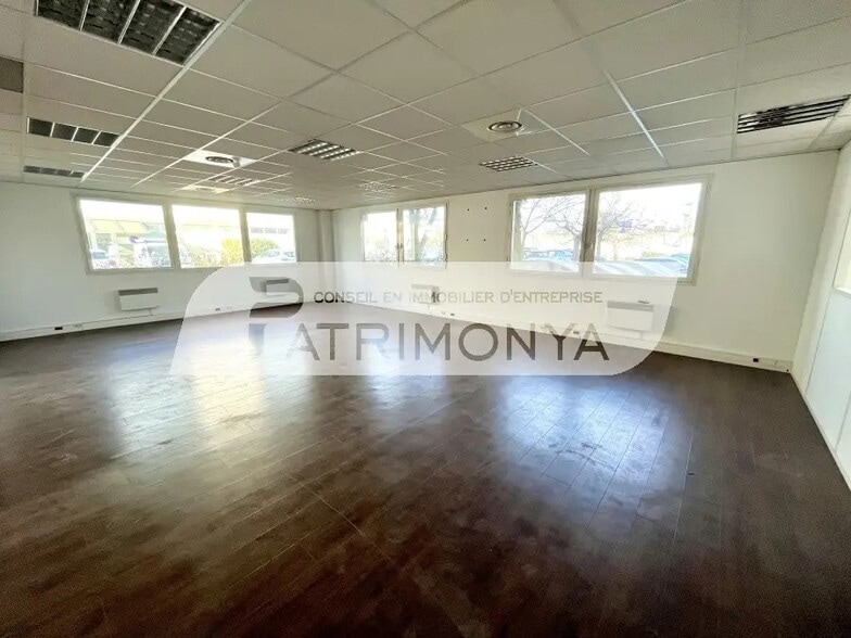 Bureau dans Marseille à louer - Photo intérieure – Image 3 sur 6